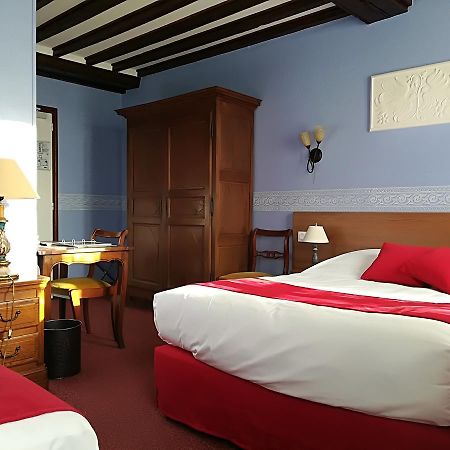Hostellerie Saint Martin- Logis Hotel Et Restaurant Creully sur Seulles Eksteriør bilde