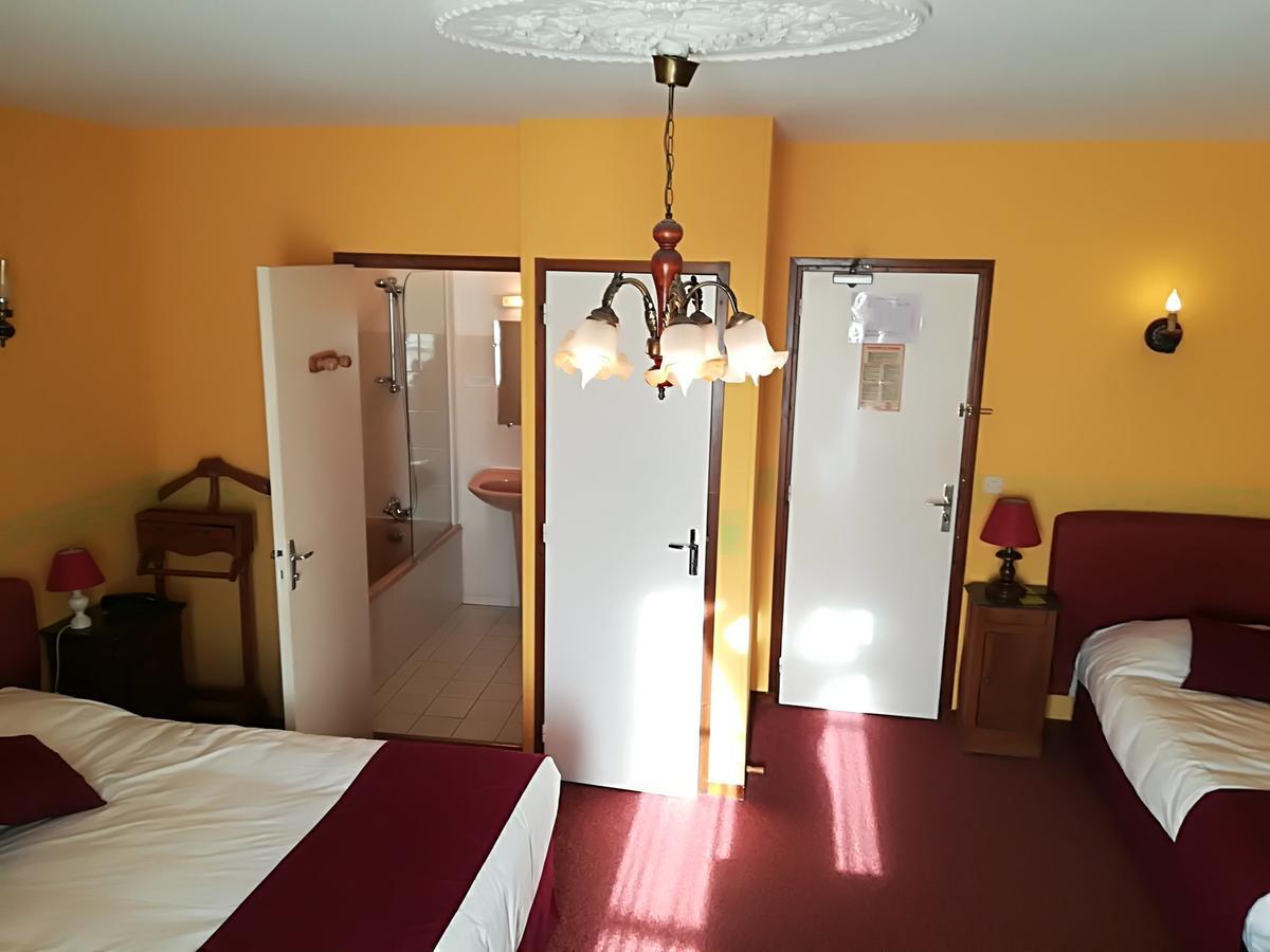 Hostellerie Saint Martin- Logis Hotel Et Restaurant Creully sur Seulles Eksteriør bilde