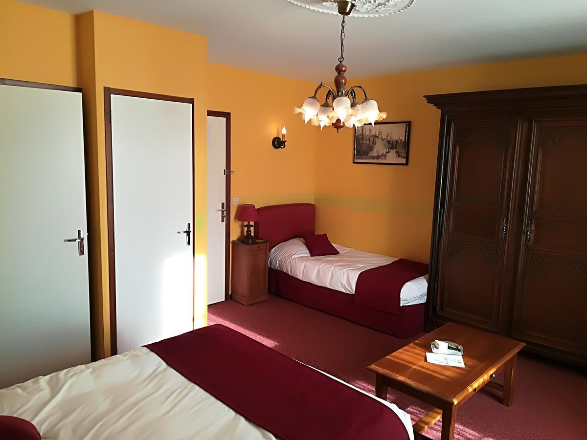 Hostellerie Saint Martin- Logis Hotel Et Restaurant Creully sur Seulles Eksteriør bilde