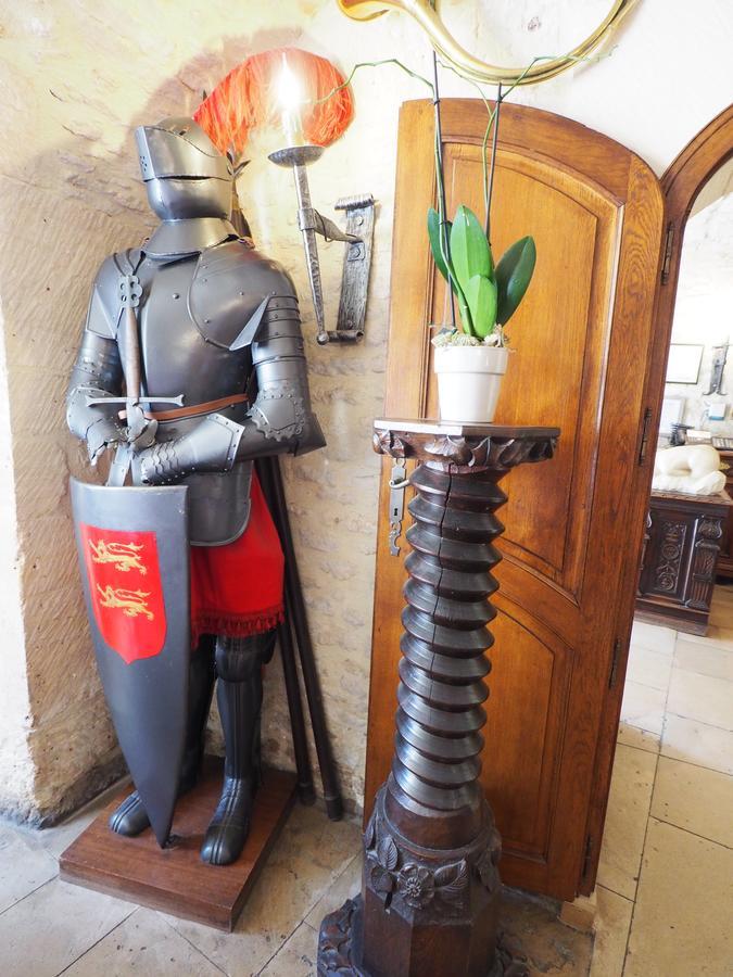 Hostellerie Saint Martin- Logis Hotel Et Restaurant Creully sur Seulles Eksteriør bilde